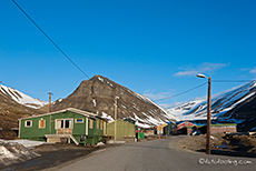 Unser Weg zum Spitsbergen Guesthouse am Rande von Longyearbyen