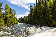 rauschende Flüsse im Wells Gray Provincial Park, British Columbia, Kanada